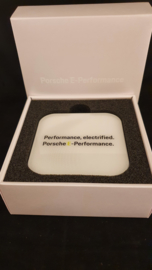 Porsche E-Performance Inductie lader iPhone en Smartphone - QI Technologie