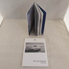 Porsche Cayenne hardcover brochure 2011 - DE WSLE1101000110