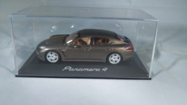 Porsche Panamera 4 - 2010