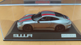 Porsche 911 (991.2) R 2016 silver red stripes Minichamps