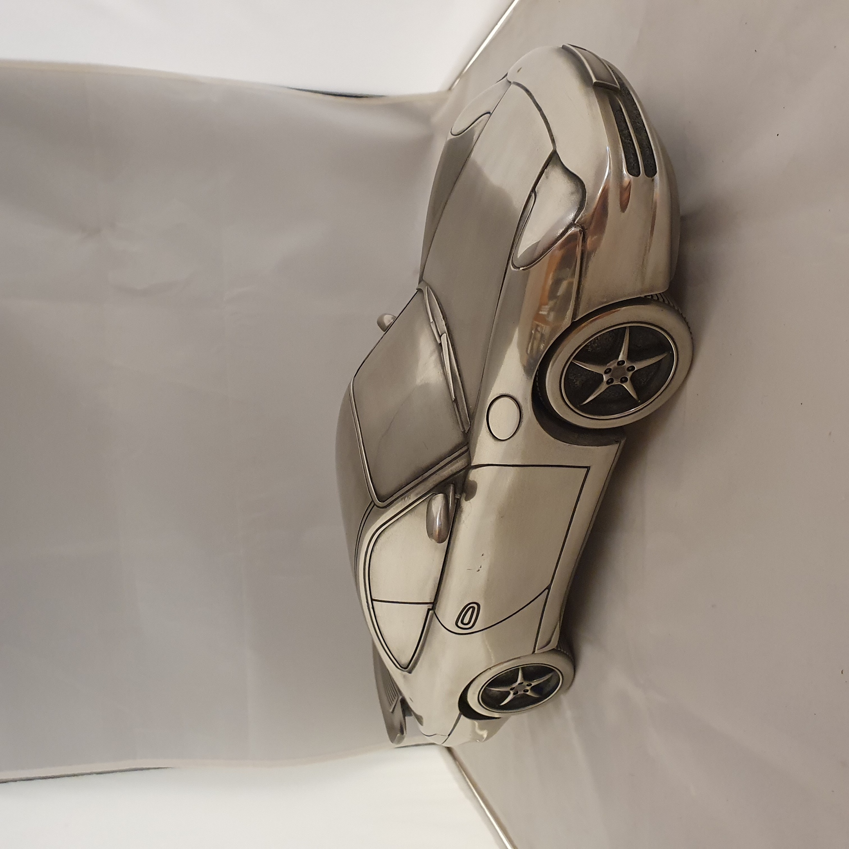 Porsche 911 996 Carrera 1:10 - Presse papier van zilvertin