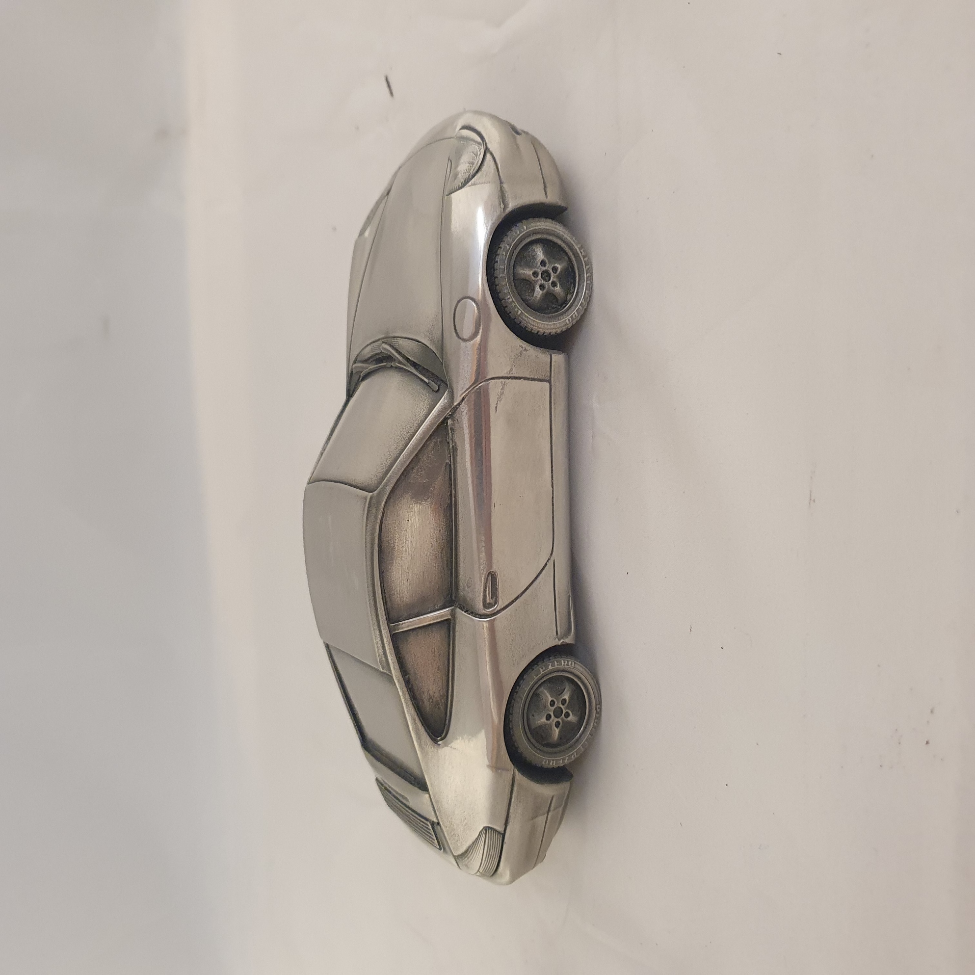 Porsche 911 996 Carrera 1:24 - Presse-papier en étain argent
