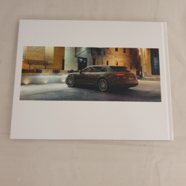 Brochure couverture rigide Porsche Panamera Sport Turismo 2018 WSLP1801000691
