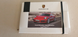 Porsche IAA 2015 - Press information set with USB stick