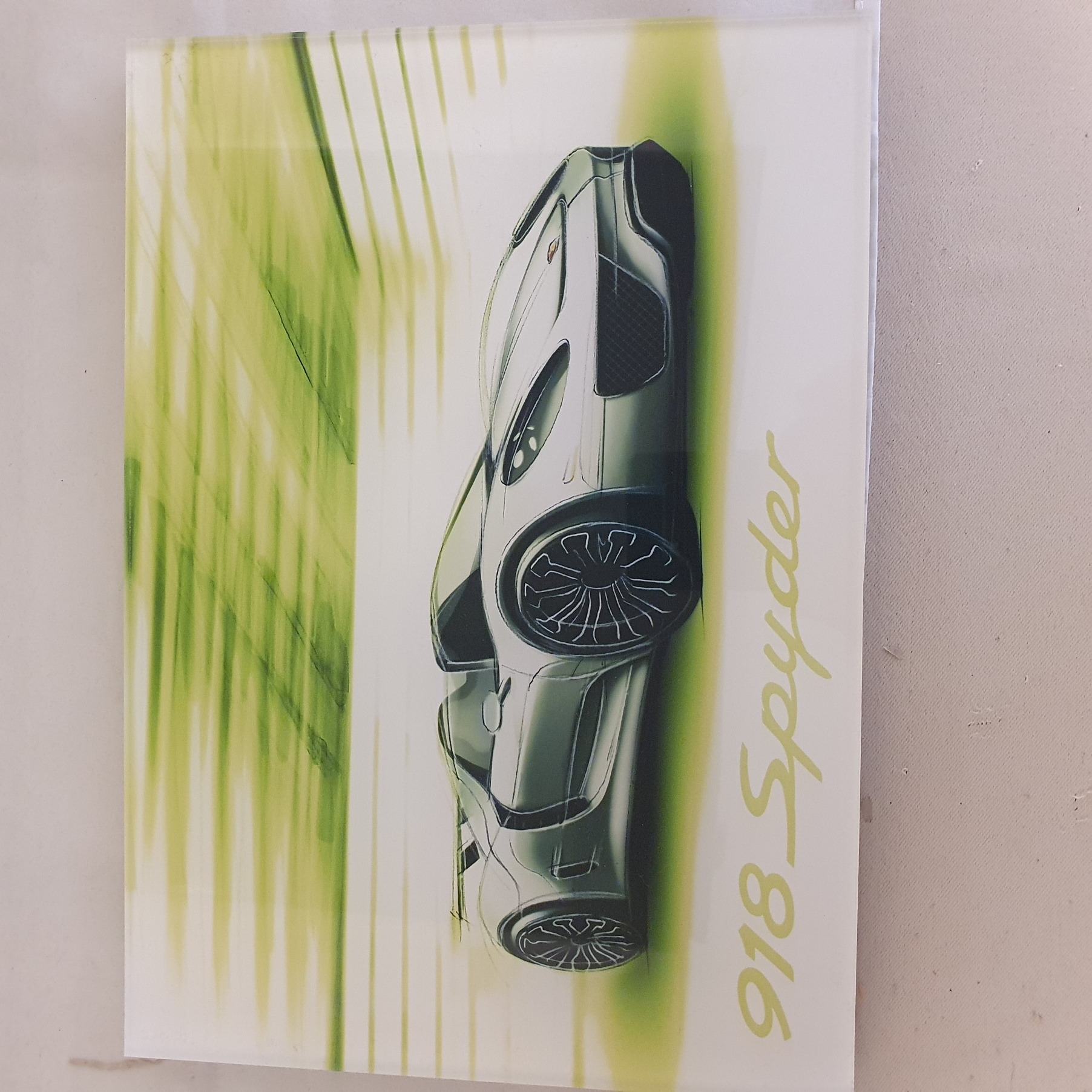 Porsche 918 Spyder Design Skizze - VIP Owner Box 2012