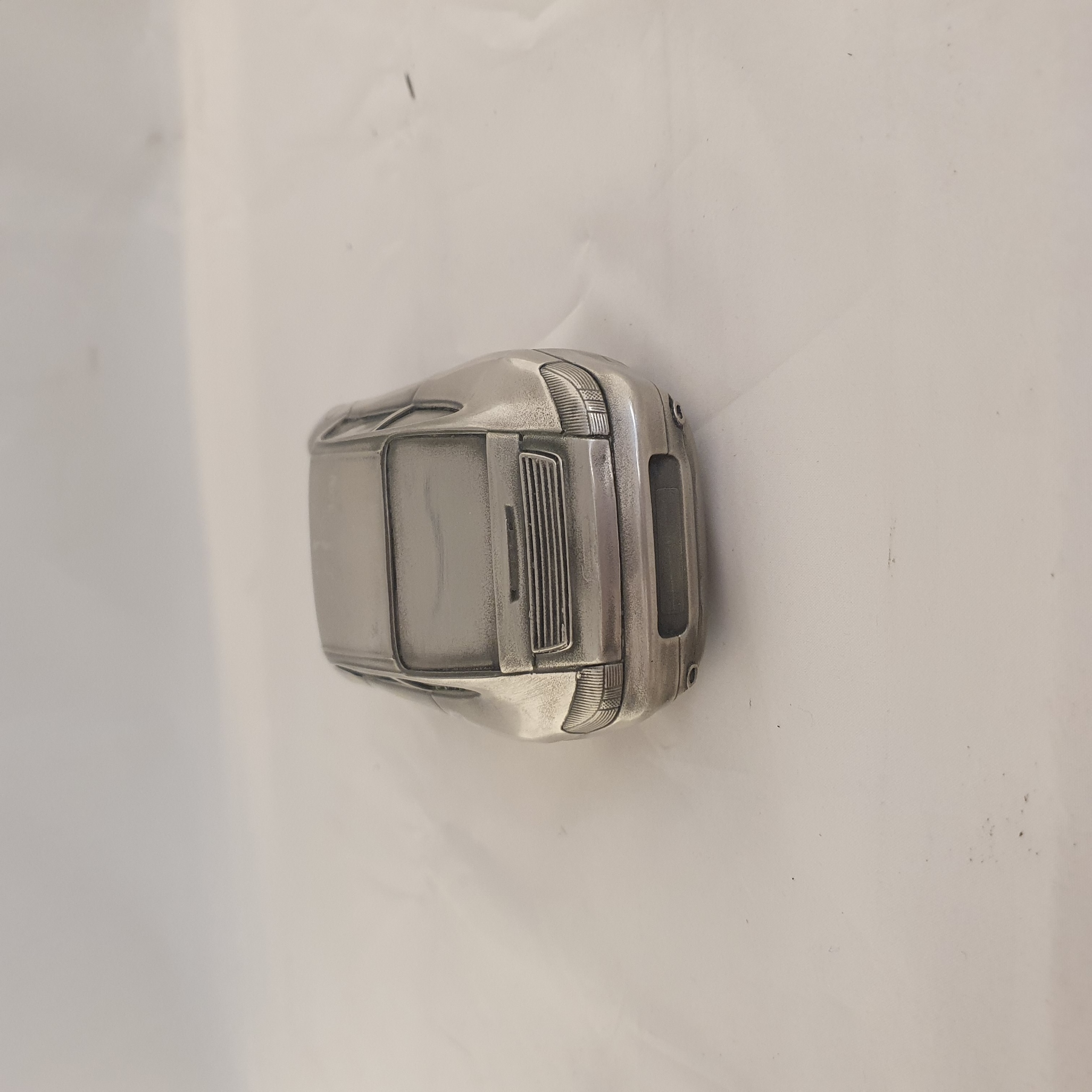 Porsche 911 996 Carrera 1:24 - Presse-papier en étain argent