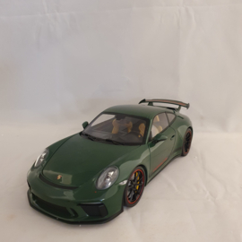 Porsche 911 991 GT3 2017 Irish Green 1/18 Minichamps 110067026