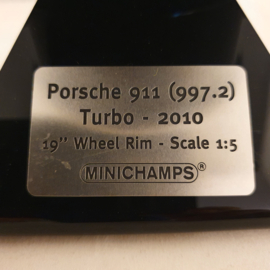 Porsche 911 997 Turbo 19" Felge - Minichamps 1:5 - 4012138173743