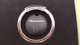 Porsche Panamera keychain with keyfinder