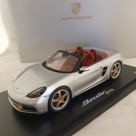 Porsche Boxster 25 jaar editie GT Zilver 1:18 Spark - WAP0212020NB25