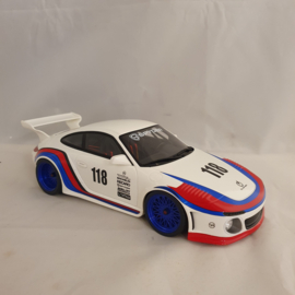 Porsche 911 997 Slant nose old/new 935 Martini Look 1/18 GT Spirit GT796