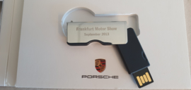 Porsche IAA 2013 - Ensemble d’informations de presse avec clé USB