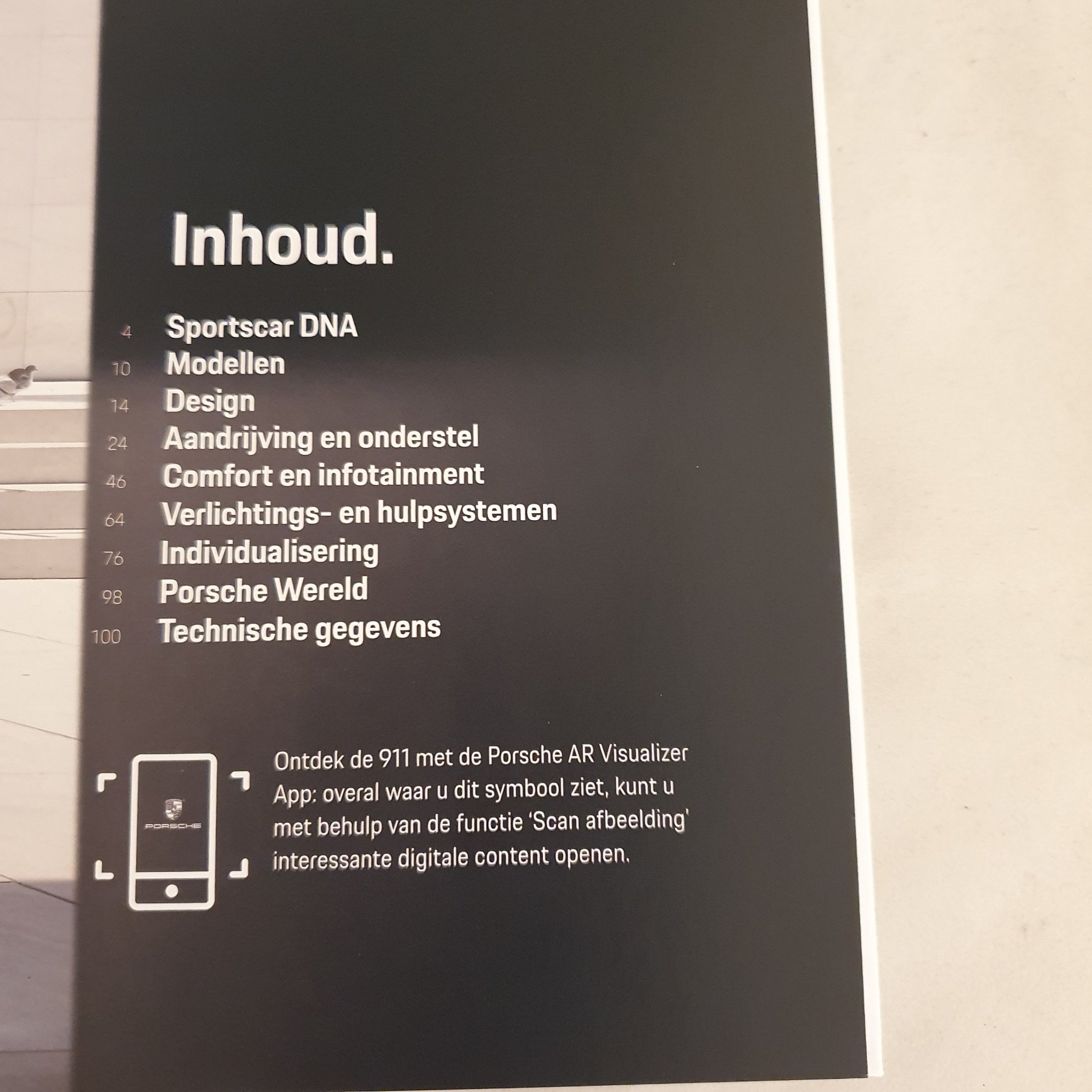 Porsche 911 992 Hardcover Brochure 2021- NL