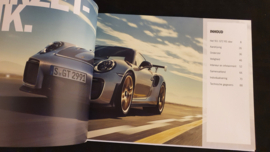 Porsche 911 991.2 GT2 RS hardcover brochure 2017 - Dutch