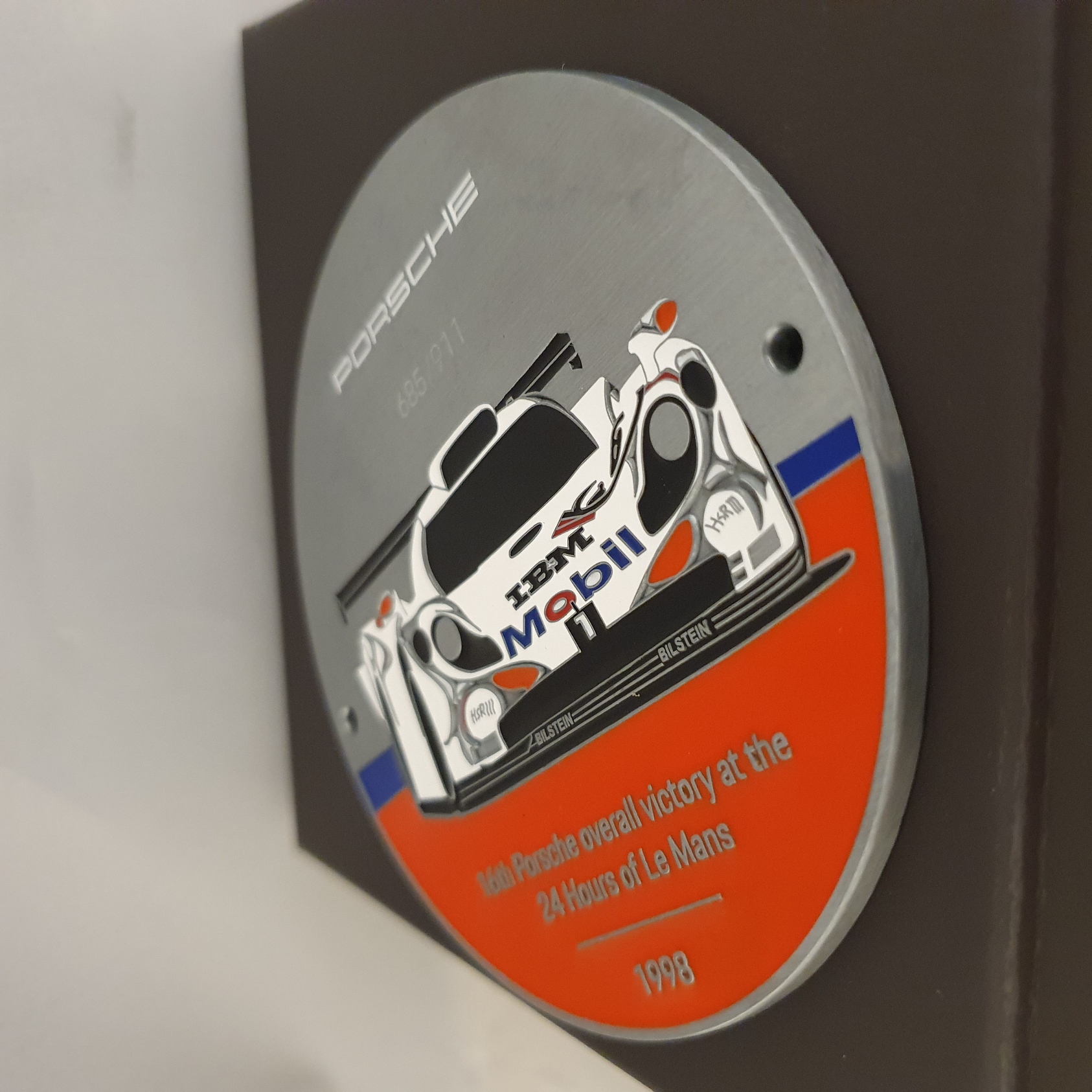 Grillbadge - Porsche 911 GT1 #26 Winner 24h Le Mans 1998 - WAP0508120RGBD