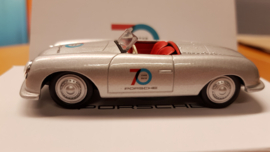 Porsche 356 No. 1 1948 schaal 1:43 - 70 Jaar jubileum editie