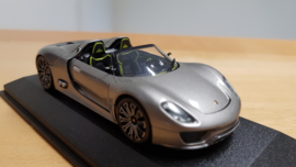 Porsche 918 Spyder Présentation du concessionnaire officiel - IAA Frankfurt