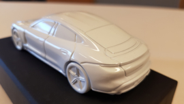 Porsche Taycan 2019 - Presse Papier blanc