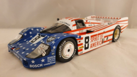 Porsche 956 LH 3rd 24h Le Mans 1986 1:18 - Solido S1805503