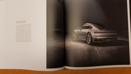 Porsche 911 992 Timeless Machine livre de table WSLC2001000210