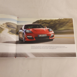 Brochure Porsche Panamera GTS Couverture Rigide 2012 - DE WSLP1301000110