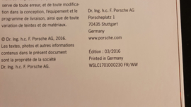 Porsche hardcover brochure 911R - Français