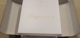 Porsche Taycan Inductie lader iPhone en Smartphone - QI Technologie