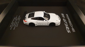 Porsche 911 997 GT3 RS Blanc 3D Encadré dans une boîte d’ombre - échelle 1:37