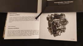 Porsche Macan Technology Workshop - Press information set with USB stick