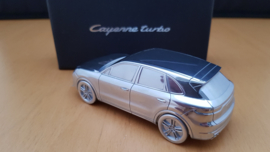 Porsche Cayenne E3 Turbo 2018 - Presse Papier