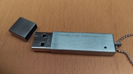Porsche USB stick 4GB - Porsche Design