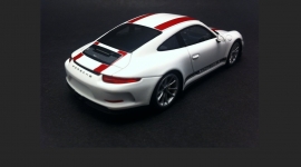 Porsche 911 (991.2) R Wit met rode striping