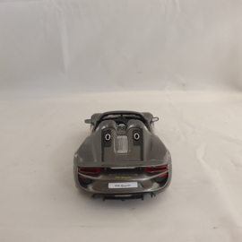 Porsche 918 Spyder gray - Bburago 1:24