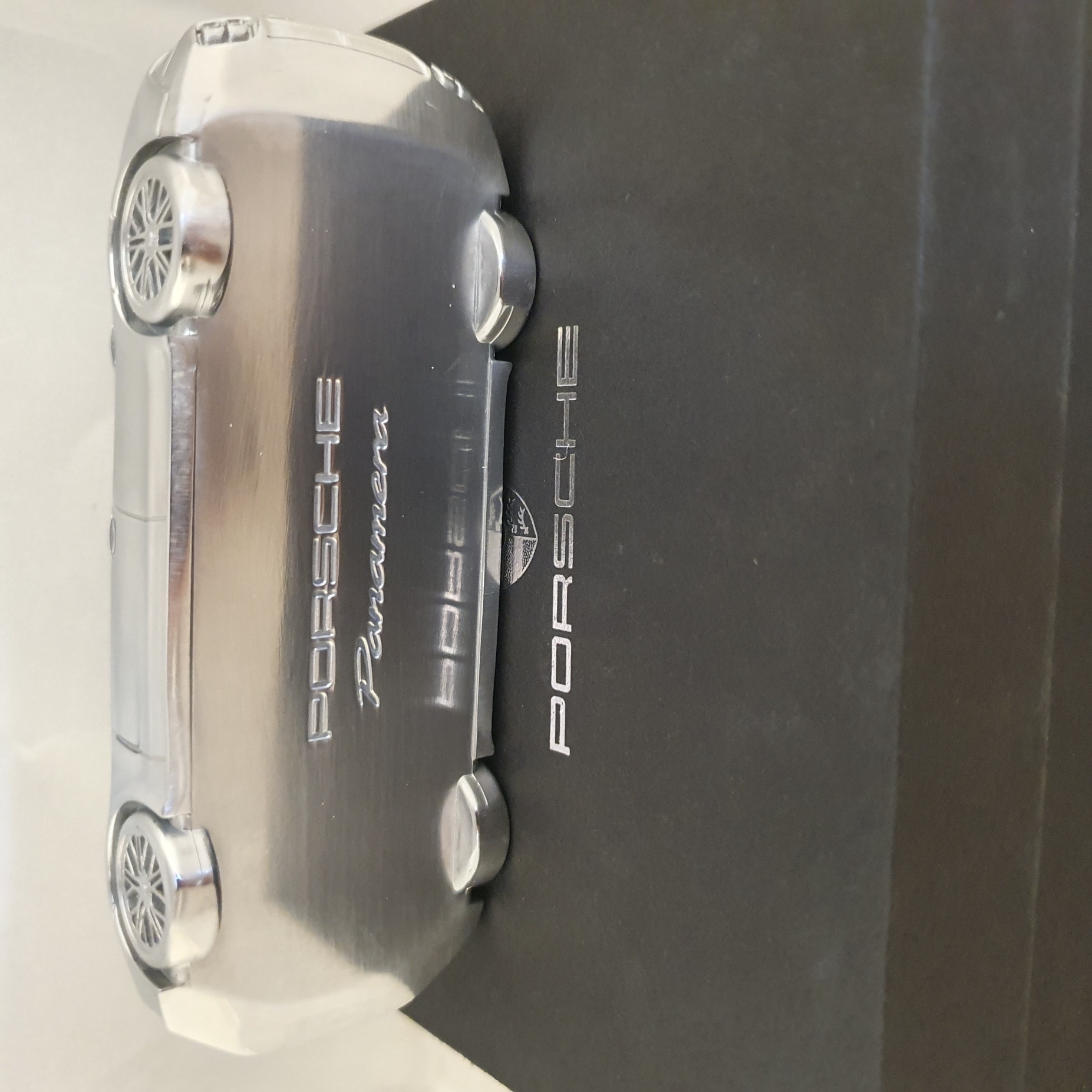 Porsche Panamera EV 2025  - Paperweight