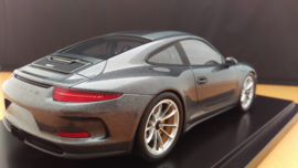 Porsche 911 (991 II) R 2016 - Westminster Grey Metallic