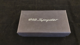 Porsche 918 Spyder - Presse papier - Mitarbeiter december 2013