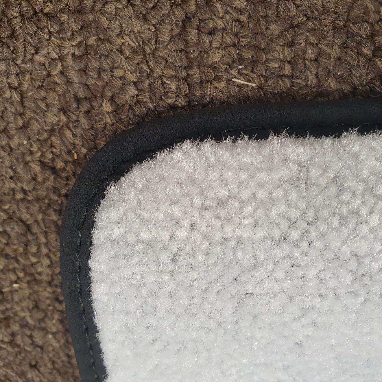 Porsche Roughroads Garage Mat - 9Y0044071E