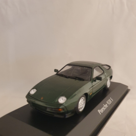 Porsche 928 S 1979 Vert métallisé 1/43 Minichamps 940068121