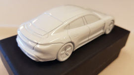 Porsche Taycan 2019 - Presse Papier blanc