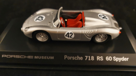 Porsche 718 RS 60 Spyder #42 vainqueur 12h Sebring 1960 Herrmann, Gendebien