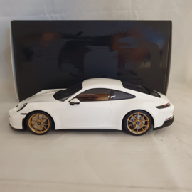 Porsche 911 992 GT3 Touring 2022 blanc/jantes Néodyme 1/18 Minichamps 117069022