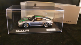 Porsche 911 (991 II) R zilver met groene striping - WAP0201460G