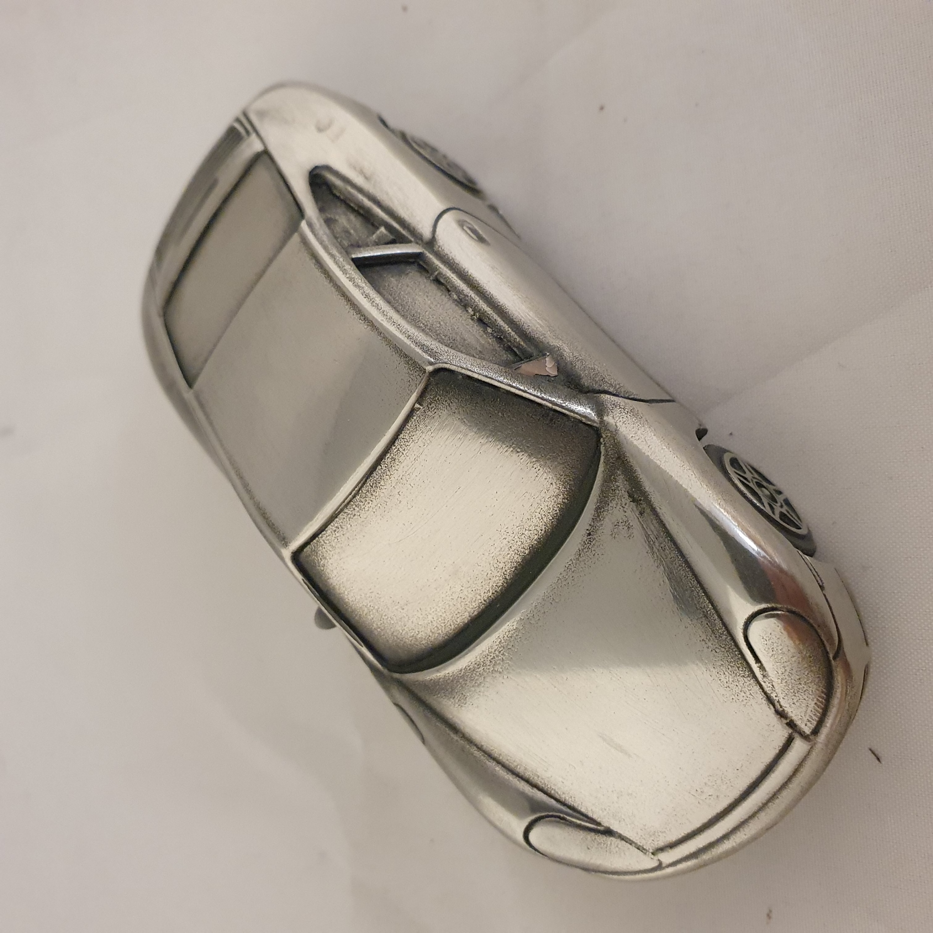 Porsche 911 996 Carrera 1:43 - Presse papier van zilvertin