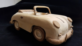 Porsche 356 Cabrio - Modell aus Holz