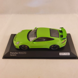 Porsche 911 (991.2) GT3 Signalgrün 2017 1:43 - Minichamps Exclusive 413066039