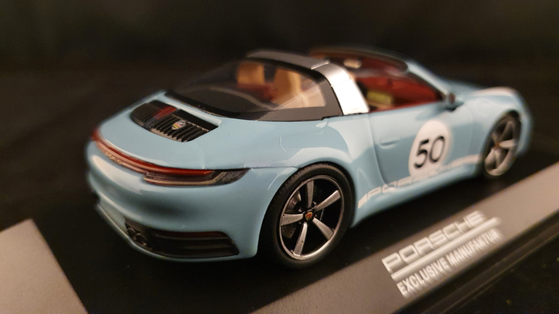 Porsche 911 (992) Targa 4S Heritage Design Edition 1:43