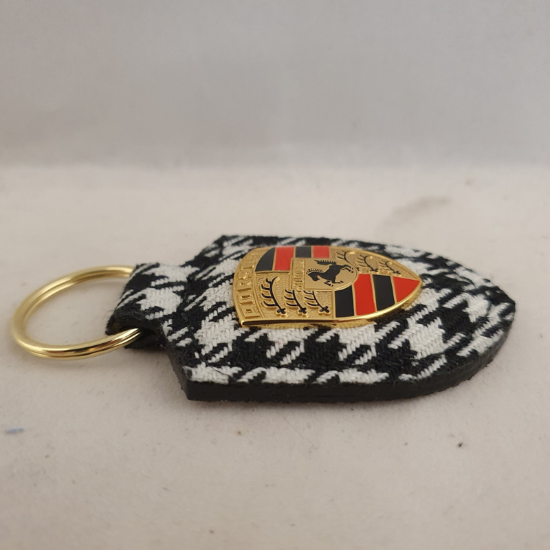 正規品・希少 Porsche ぺピタ キーホルダー 正規品・希少 Porsche ぺピタ キーホルダー