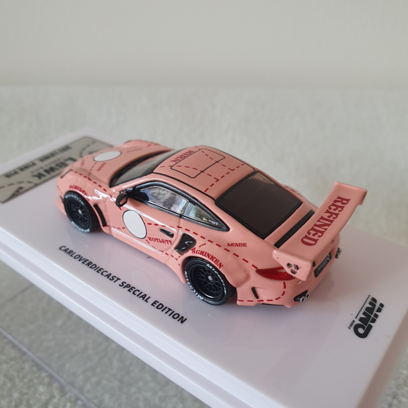 Porsche 911 997 LBWK Pink Pig 1/64 Inno64 - In64-997LB-PIG