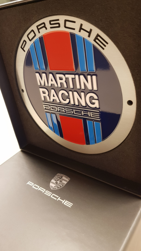 Badge de grille Porsche Martini Racing WAP0508100K