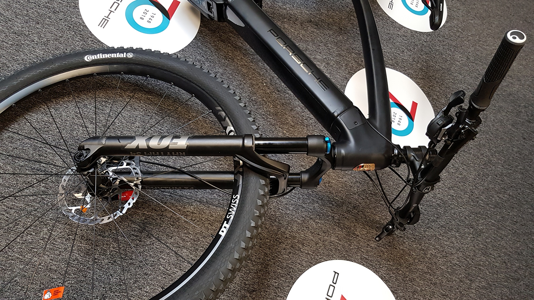 PORSCHE E-Bike MTB Rotwild Limited Edition 70 Jahre. PORSCHE E-Bike MTB Rotwild Limited Edition 70 Jahre.